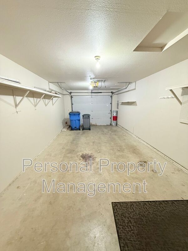 Building Photo - 1803 SE Blairmont Dr