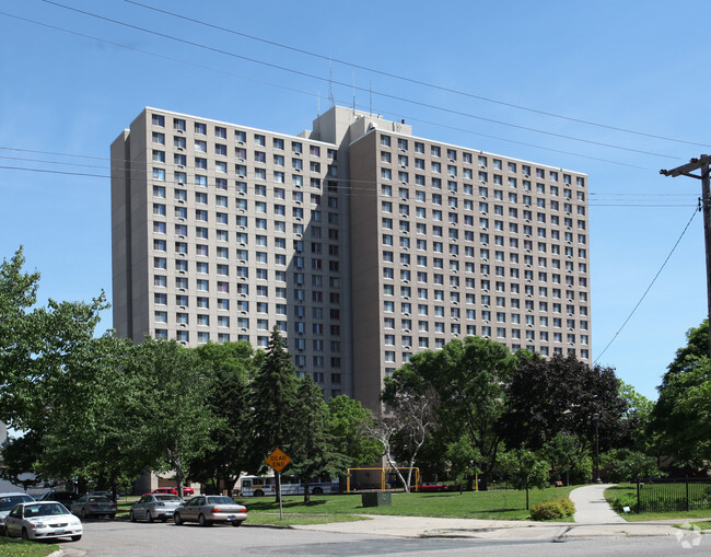Building Photo - Seward Tower West