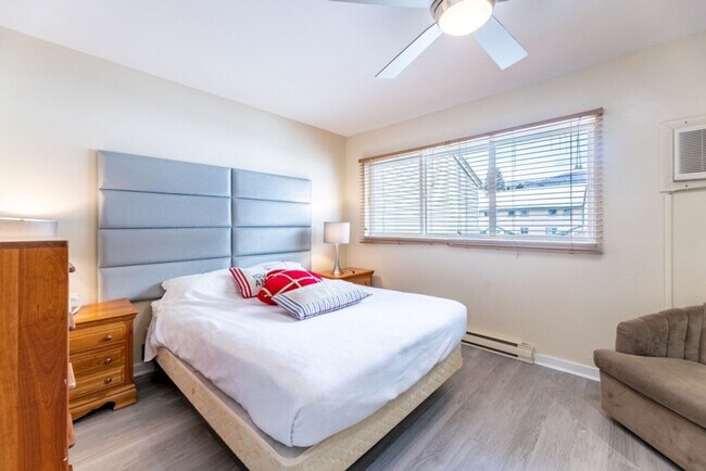 Building Photo - 4323 VT-108