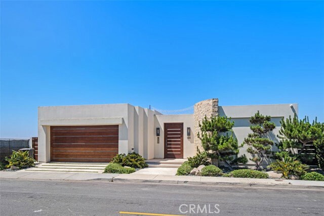 Building Photo - 1523 Dolphin Terrace