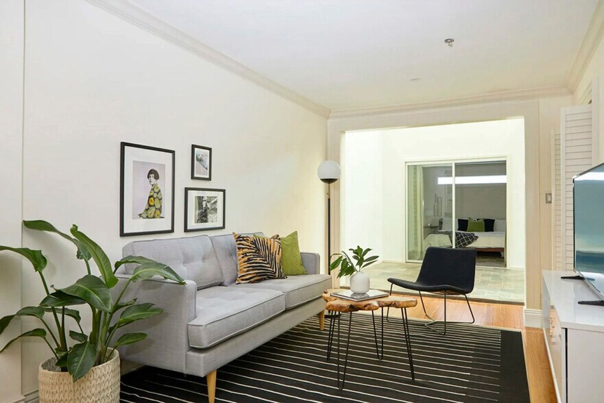 Primary Photo - 2317 N Rampart St