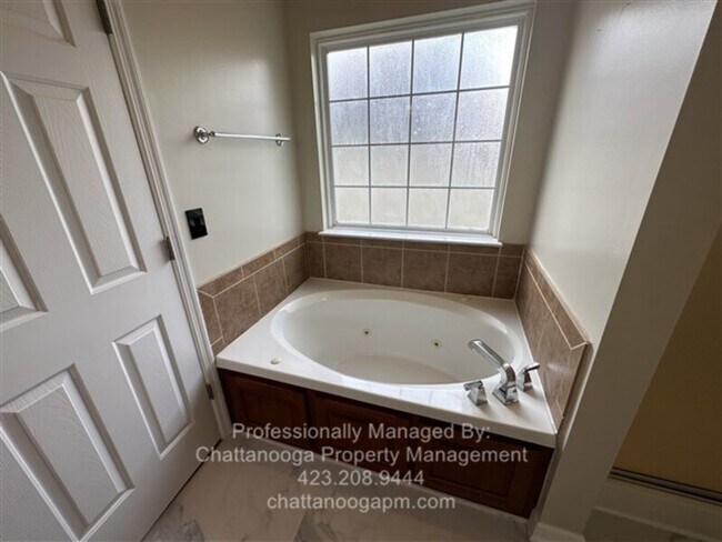 Building Photo - 8245 Witherow Way