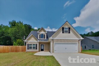 Building Photo - 268 Cranbrooke Dr