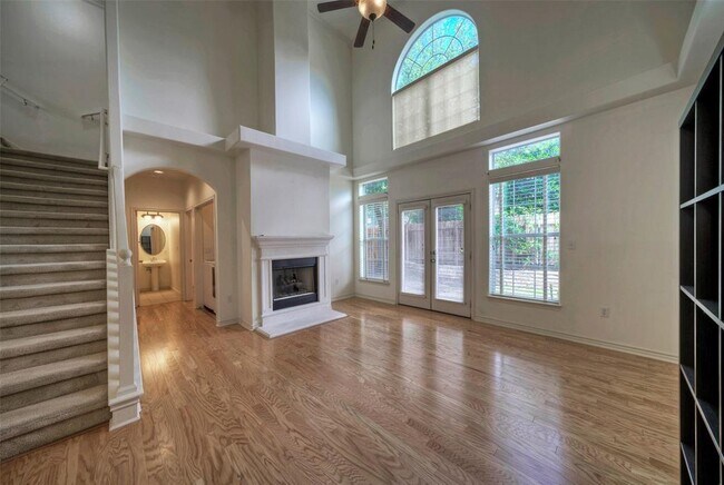 Building Photo - 12289 Mulligan Glen Ct