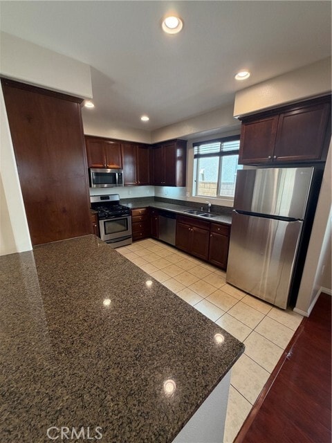 Building Photo - 425 Merced Ct
