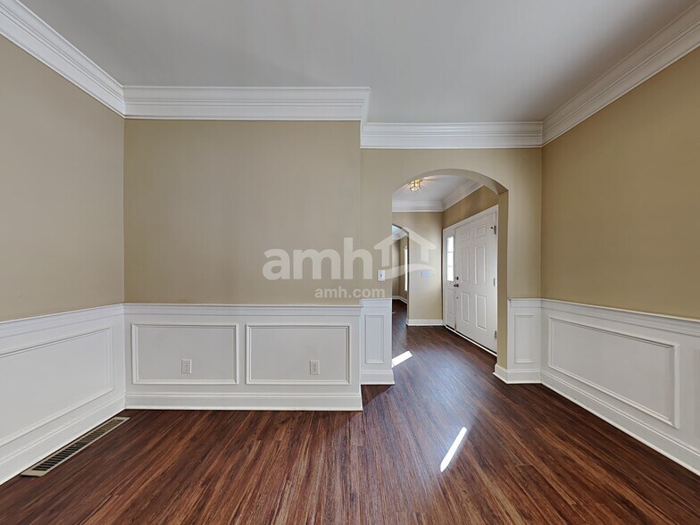 Building Photo - 141 Tortoise Ln