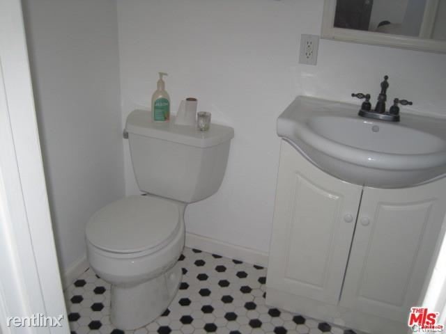 Building Photo - 3 br, 3 bath House - 6231 Orange St