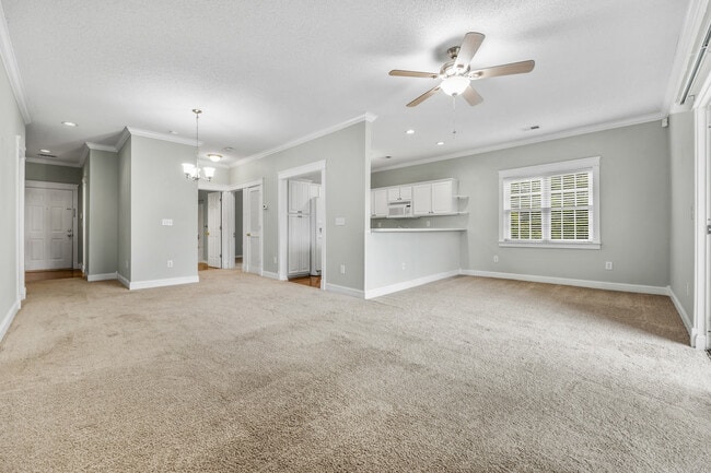 Building Photo - 6307 Sweetwater Blvd