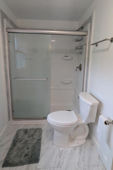 Building Photo - 16020 Union Rd