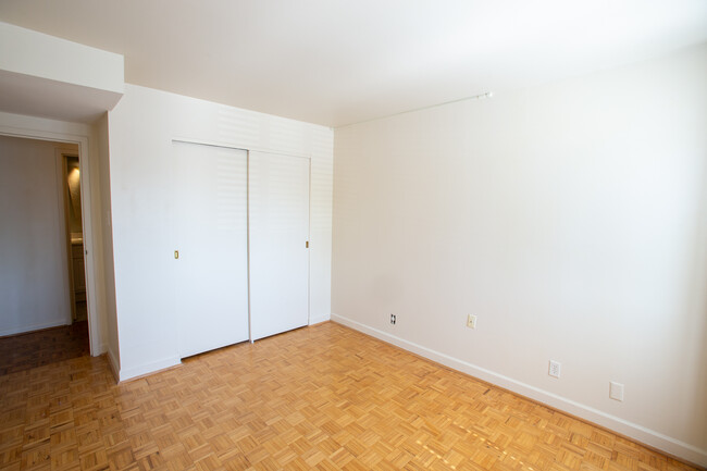 Unit #103 - Bedroom 2 - 1617 E Mcmillan St