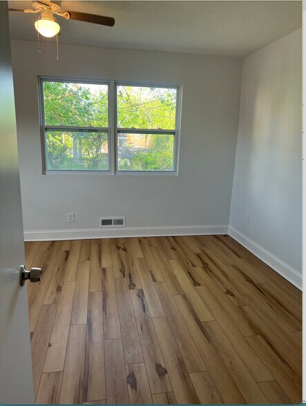 Building Photo - 5000 Frankford Ave