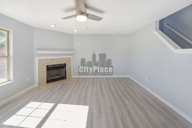 Building Photo - 6677 W Longview Dr