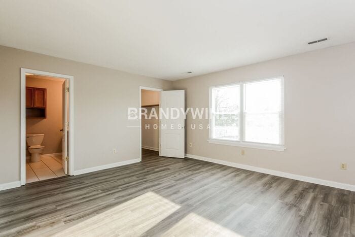 Building Photo - 1932 Herford Dr