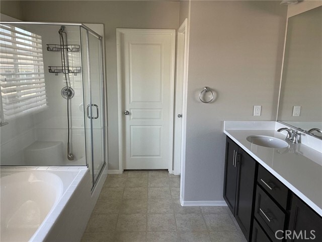 Building Photo - 30560 Green Vista Dr