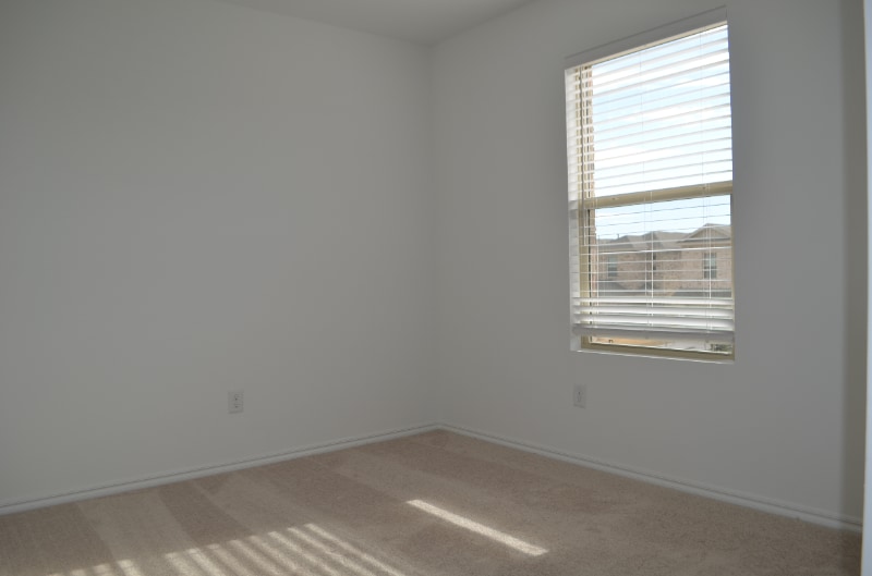 Building Photo - 1809 Wolford Wy