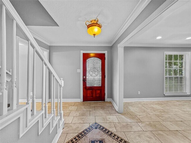 Building Photo - 8214 Roebourne Ln