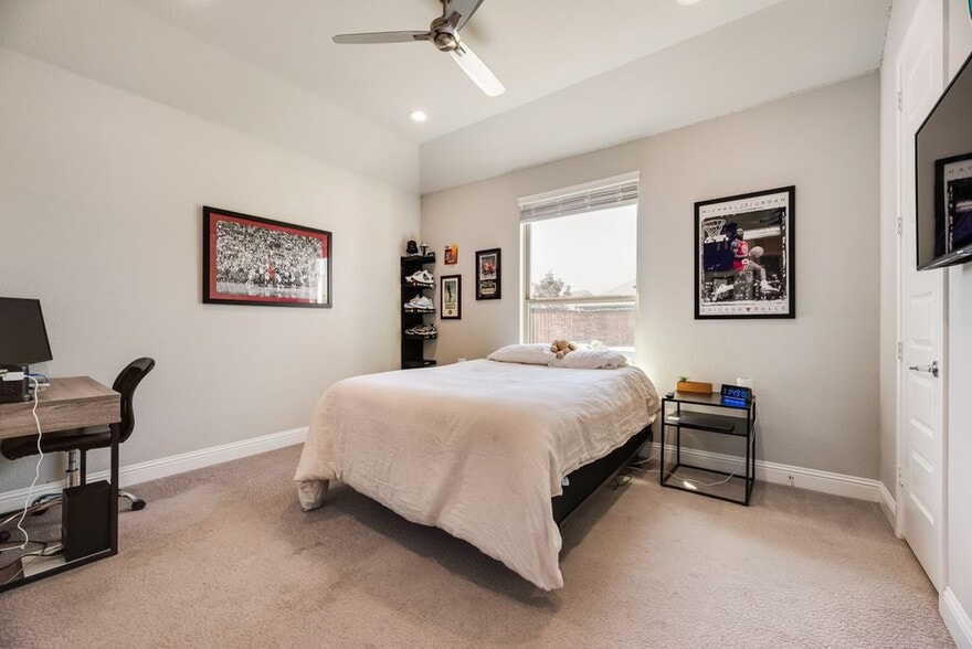 Building Photo - 2551 Wiregrass Rd