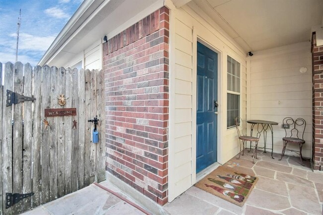 Gate and front door - 5219 San Pablo Gardens Dr