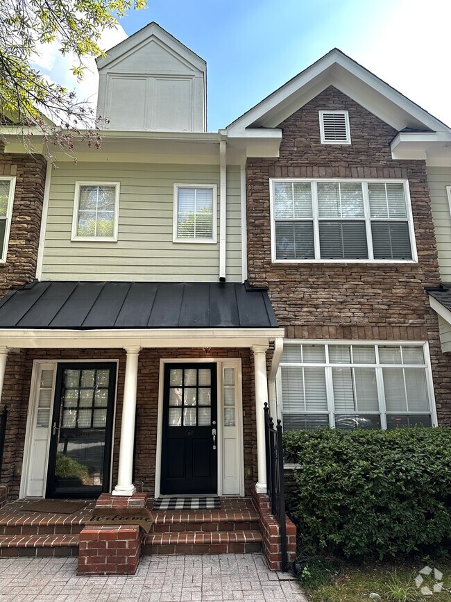 Building Photo - 1167 Glenridge Pl