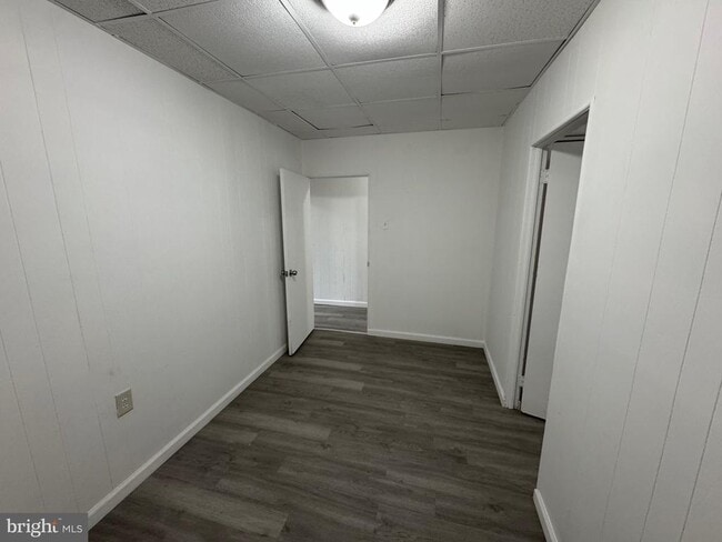 Building Photo - 504 N High St