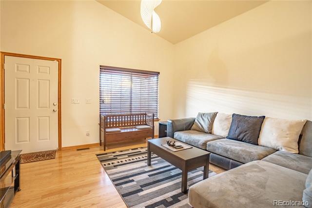 Building Photo - 1148 S Boston Ct