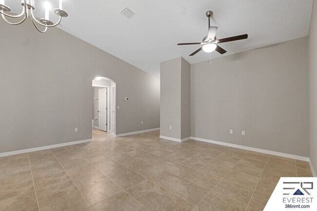 Building Photo - 3 Slumber Path