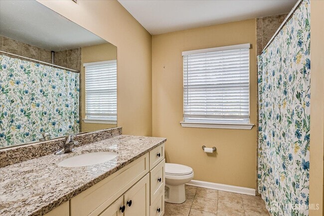 Building Photo - 169 Metuchen Ave