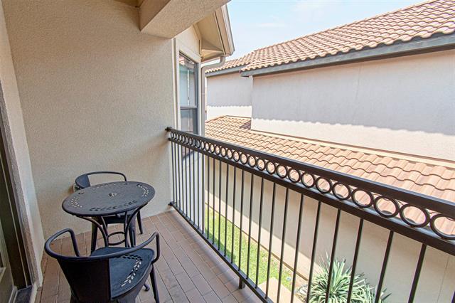 Building Photo - 7039 Comal Dr