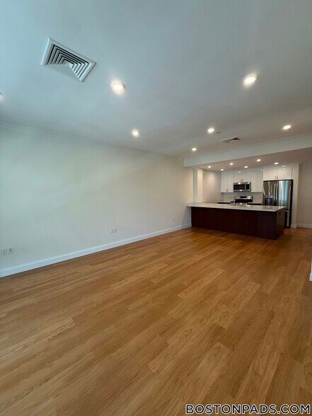 Building Photo - 120 Gerry Rd