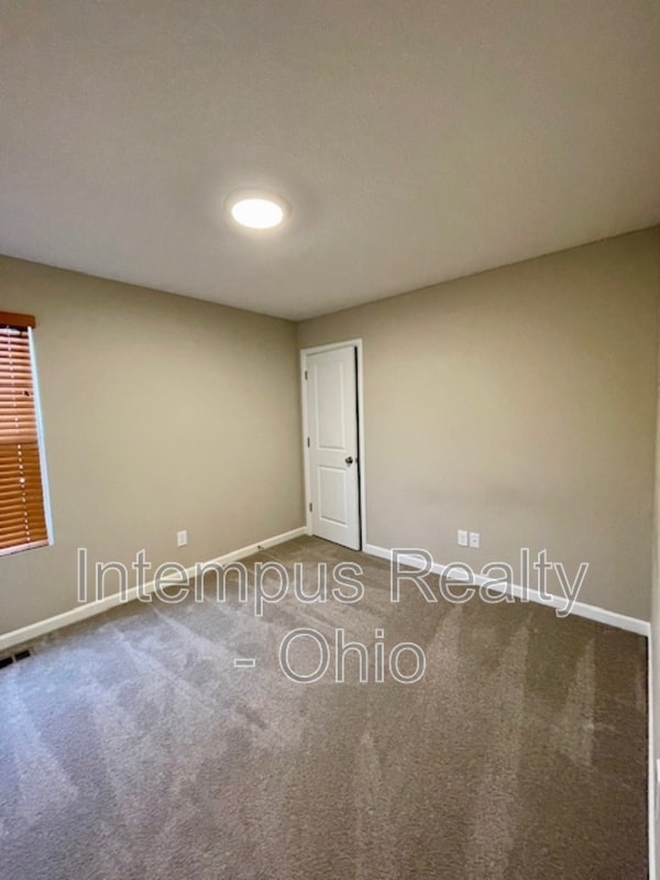 Building Photo - 7311 Blackwell Dr