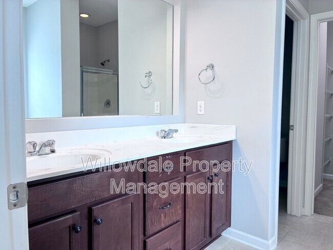 Building Photo - 2432 Lambton Wood Dr