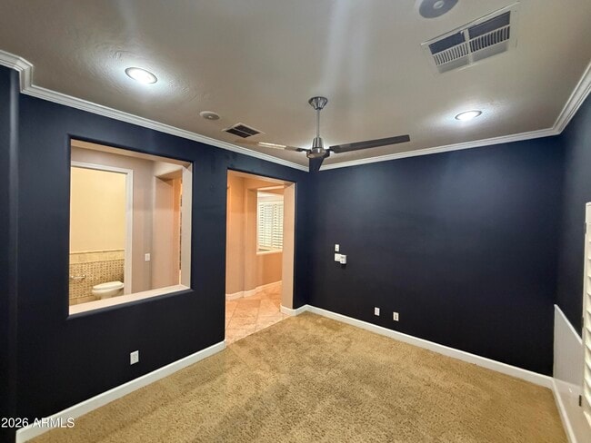 Building Photo - 421 W Wisteria Pl