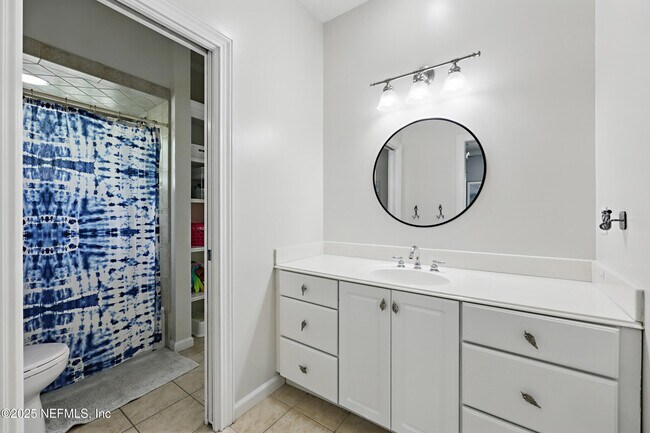 Building Photo - 24601 Deer Trace Dr