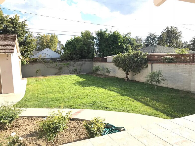 Back Yard - 12230 Hesby St