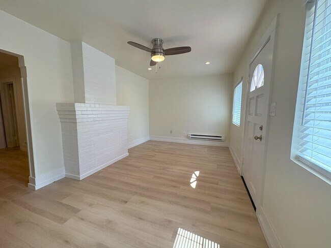 Building Photo - Cozy Cottage in Palo Alto – Fully Renovated