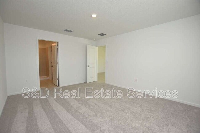 Building Photo - 2216 Rock Dr