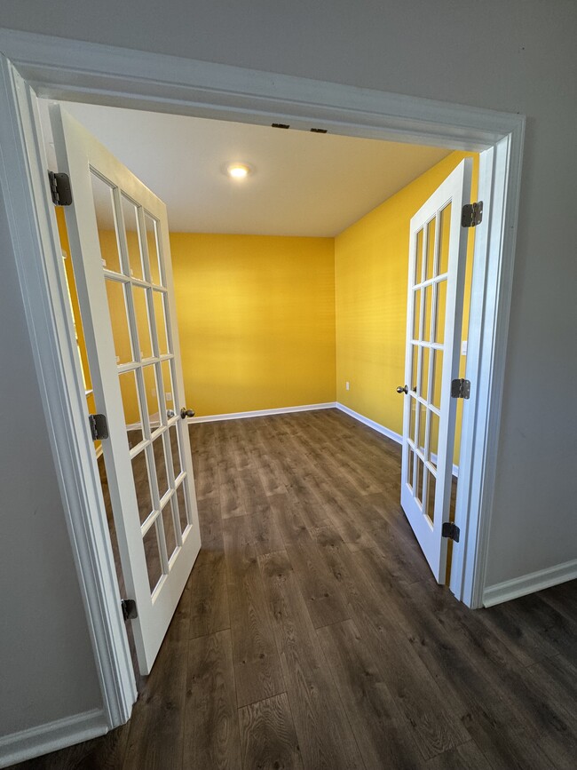 Building Photo - 134 David Hl Dr