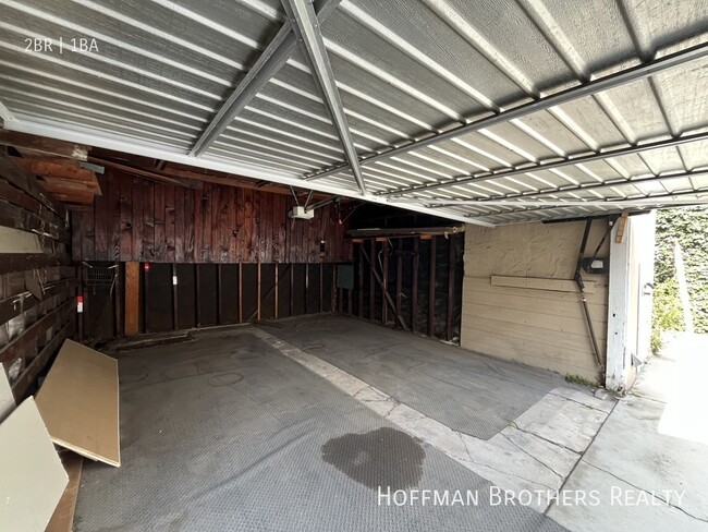 Building Photo - 345 Hayworth Ave