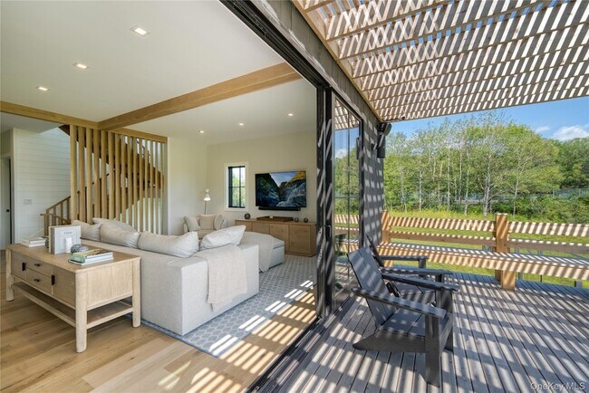 Building Photo - 61 Red Fox Ln