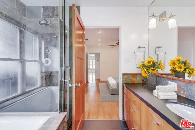 Building Photo - 8404 Holy Cross Pl