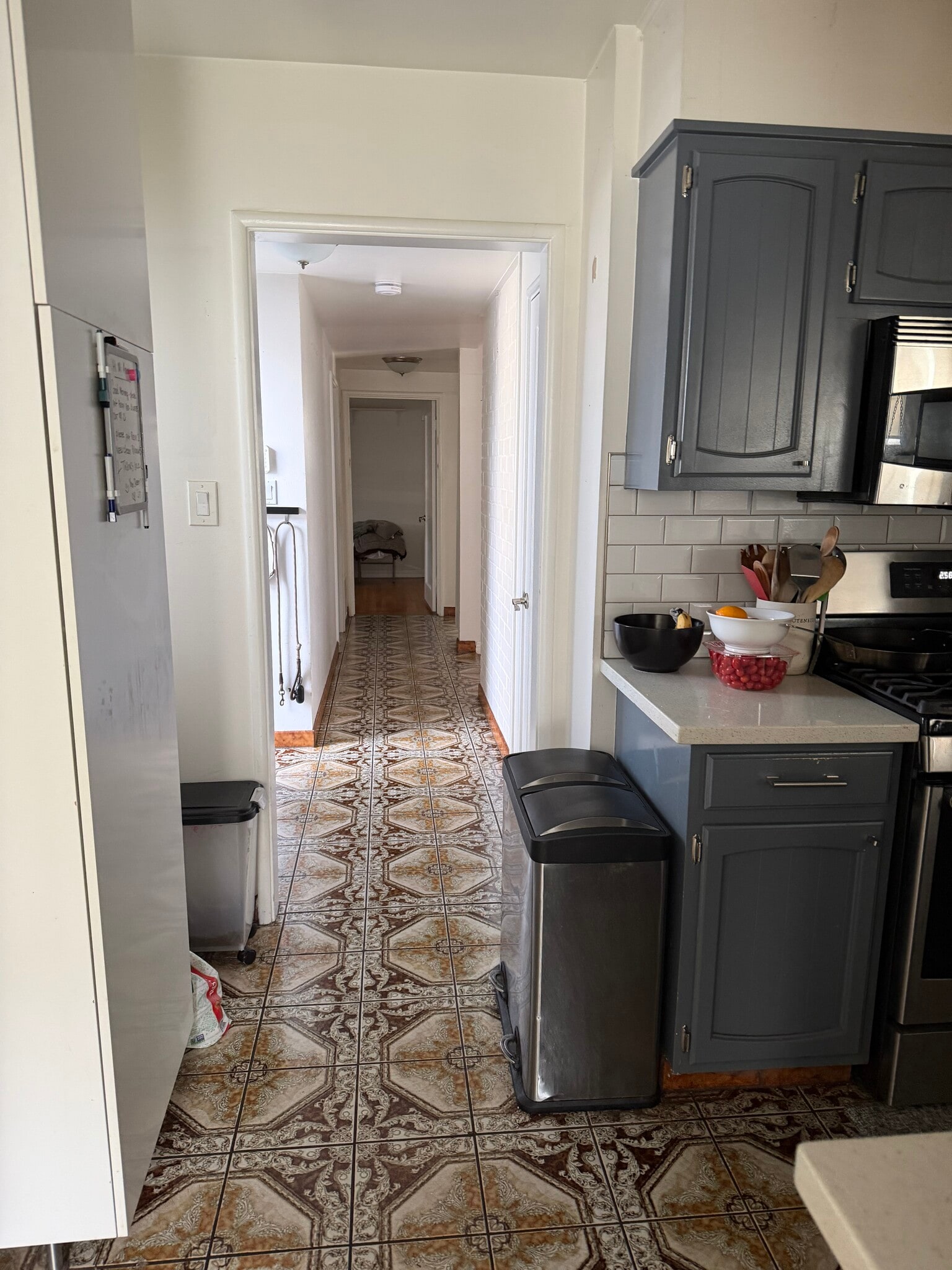 Building Photo - 2158 Cabrillo Ave