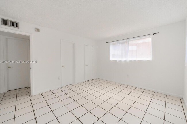 Building Photo - 11301 SW 200th St