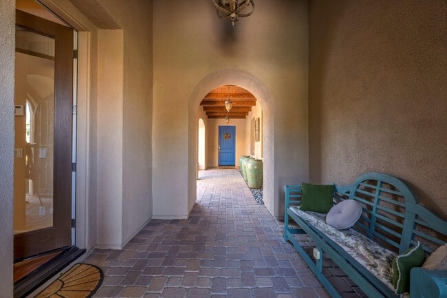 Building Photo - 40294 Rancho Palmeras