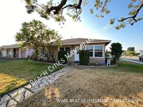 Building Photo - 13803 Cowley Ave
