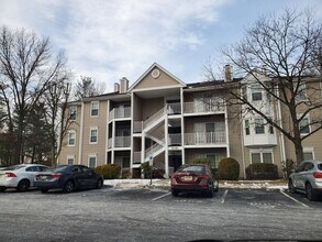 Building Photo - 2 Bedroom, 2 Bath - Society Hill, Mahwah, NJ - "NO BROKER FEE"