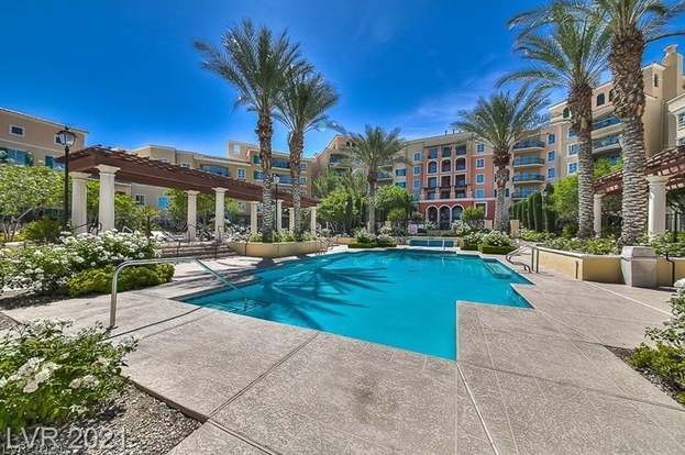 Building Photo - 30 Strada Di Villaggio