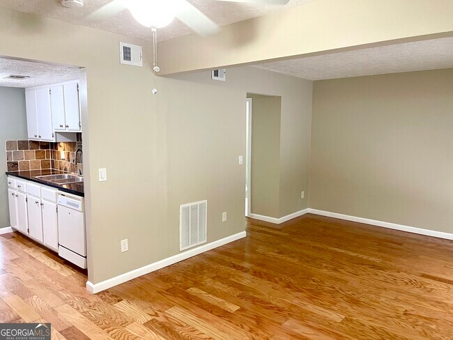 Building Photo - 8881 Long Beach Cir