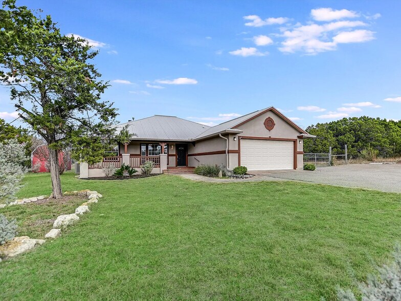 Primary Photo - 1010 Foothills Dr