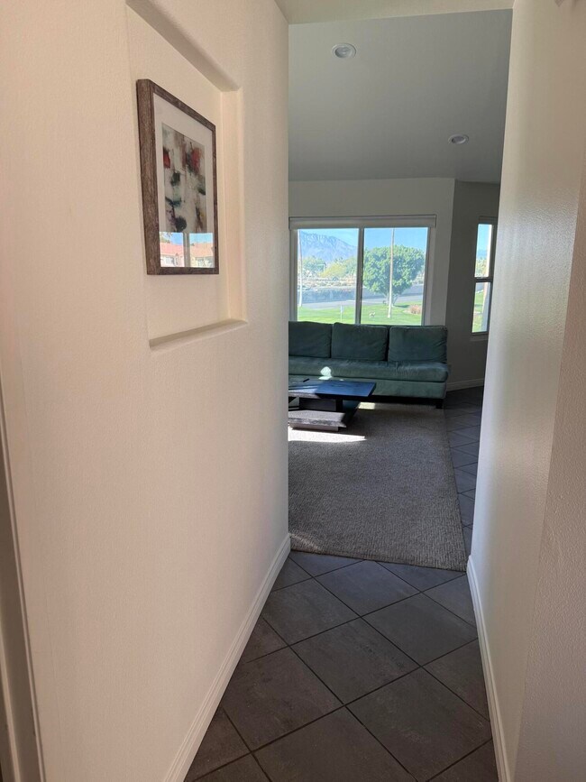 Building Photo - 78125 Crimson Ct