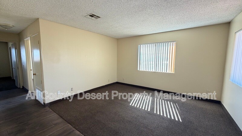 Building Photo - 13079 Eliseo Rd